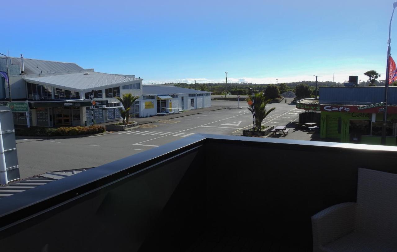 The Loft Apartments ウェストポート エクステリア 写真